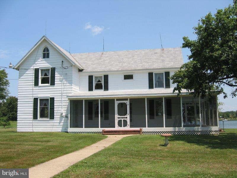 213 Jones Road Chester, MD 21619 - Photo 3 of 27 Exterior (Rear)