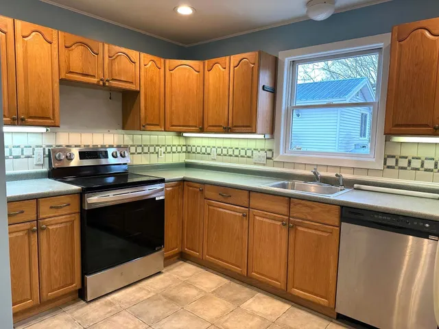 $530,000 | 252-254 Lost River Road, North Woodstock, NH 03262