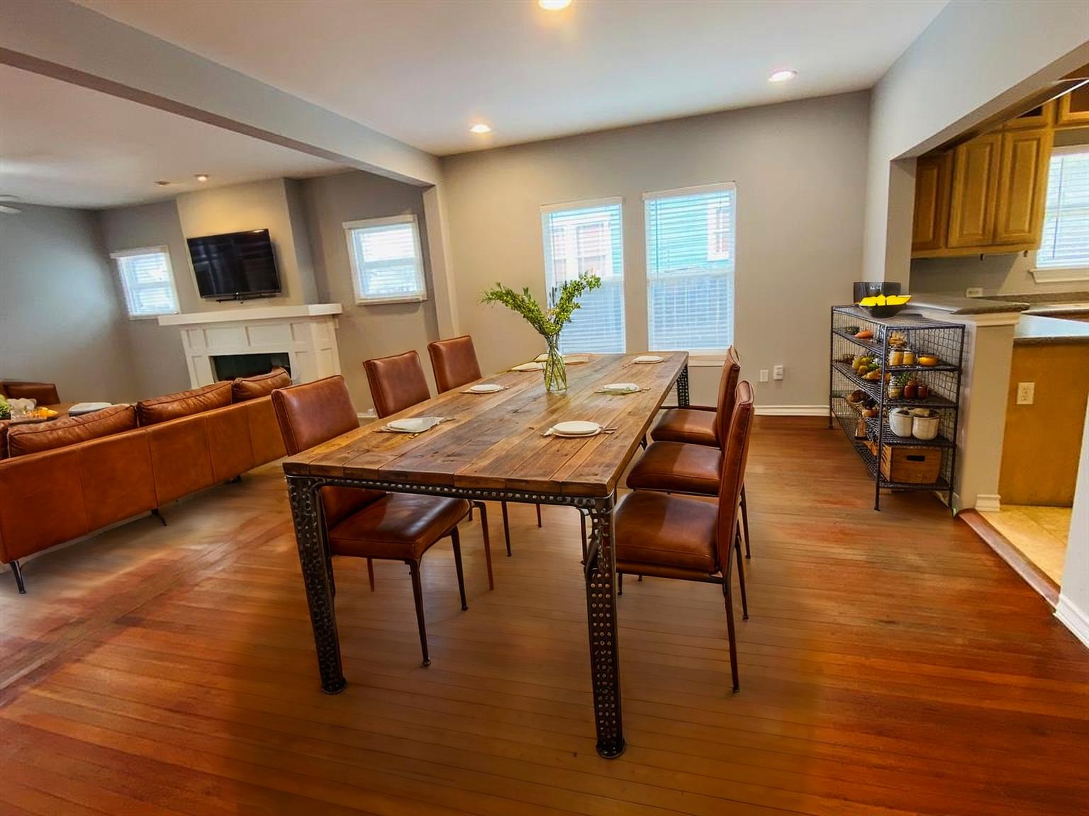 404 East 35th Street, Unit A Austin, TX 78705 - Photo 8 of 36 a view of a dining room with furniture and wooden floor