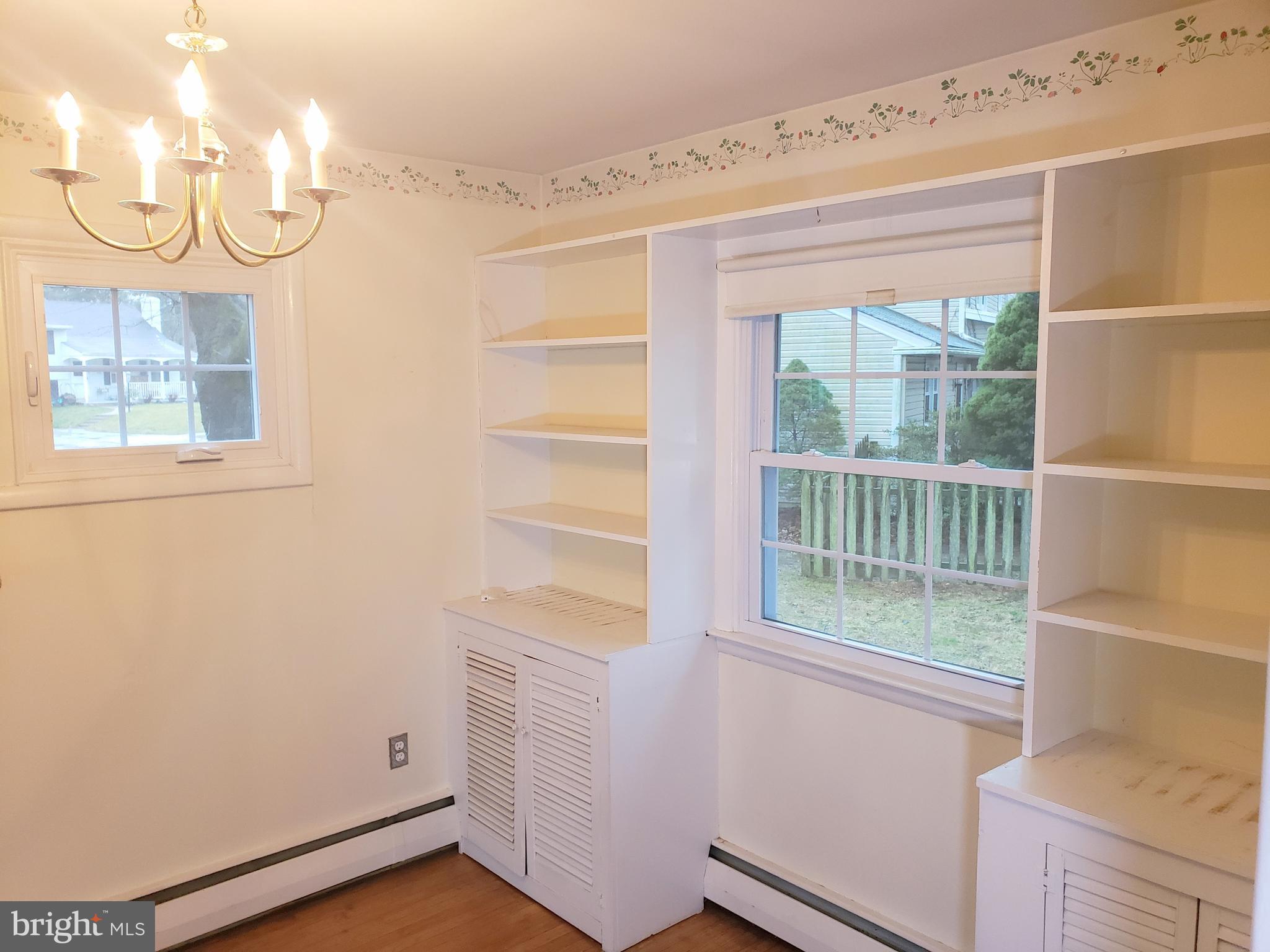 10 Bryan Avenue Malvern, PA 19355 - Photo 24 of 46 Dining room built Ins