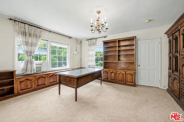 $9,379,000 | 608 Trenton Drive, Beverly Hills, CA 90210