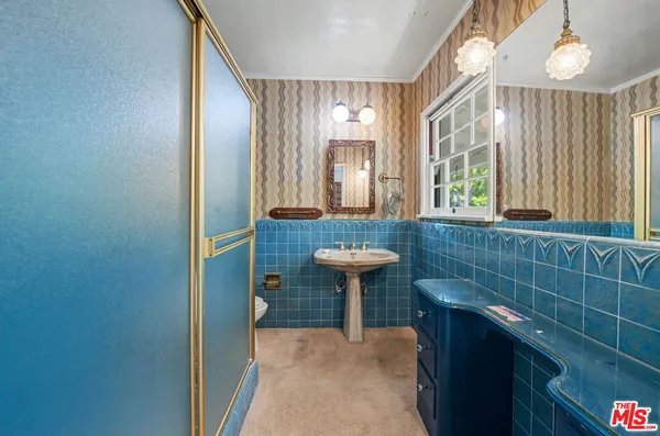 $9,379,000 | 608 Trenton Drive, Beverly Hills, CA 90210