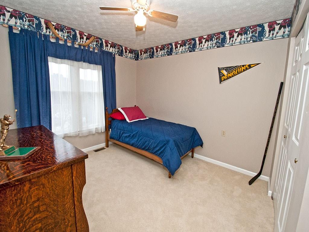 208 Ruth Way McDonald, PA 15057 - Photo 13 of 23 Gallery Image 13