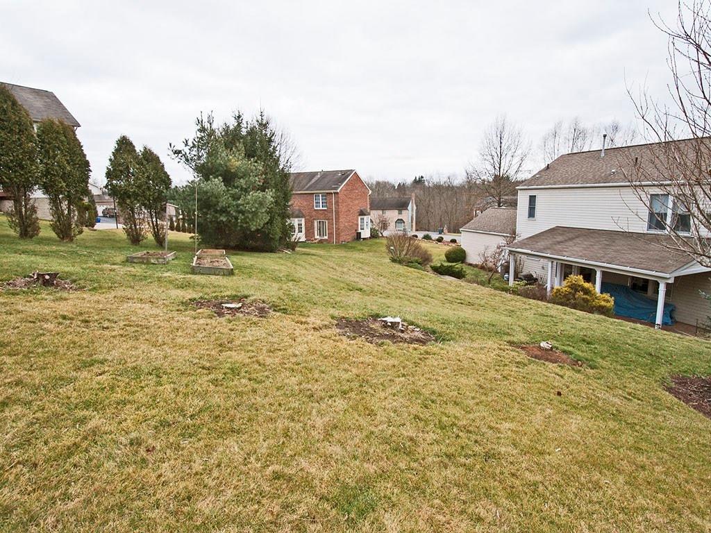 208 Ruth Way McDonald, PA 15057 - Photo 18 of 23 Gallery Image 18