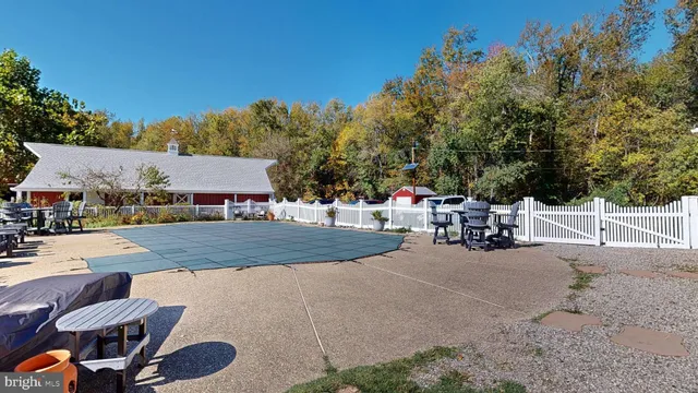 $1,650,000 | 40 Cooper Tomlinson Road, Medford, NJ 08055