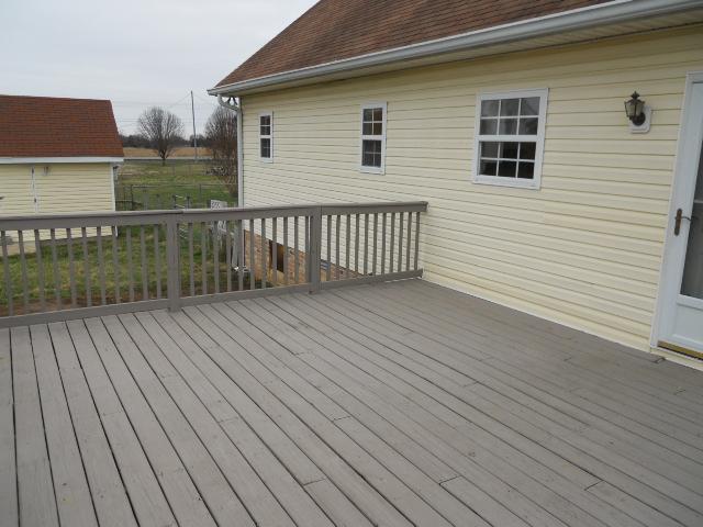 958 Rocky Valley Road Lebanon, TN 37090 - Photo 14 of 20 a view of a balcony with wooden floor
