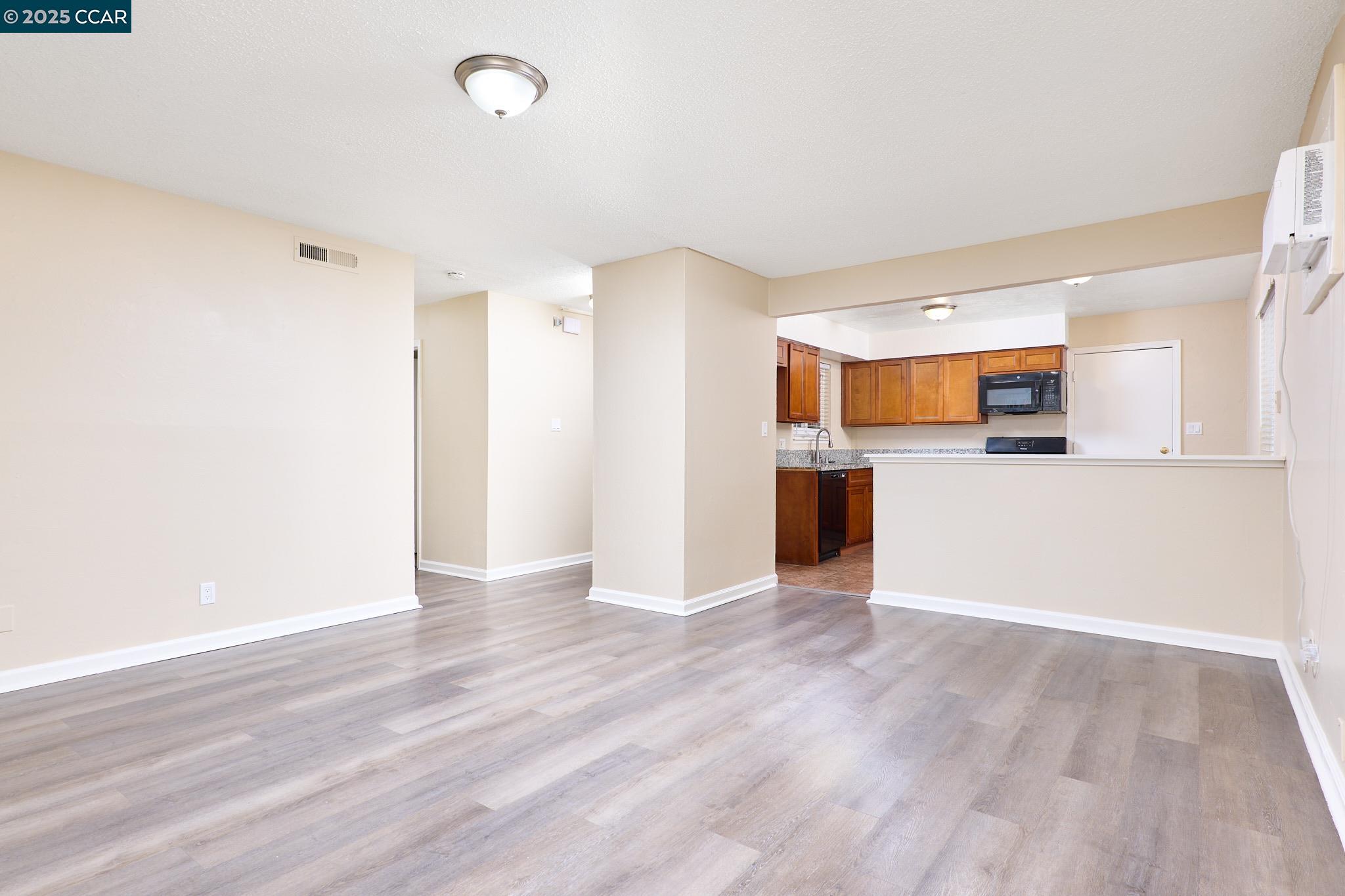 2171 Meadowview Road Sacramento, CA 95832 - Photo 7 of 19