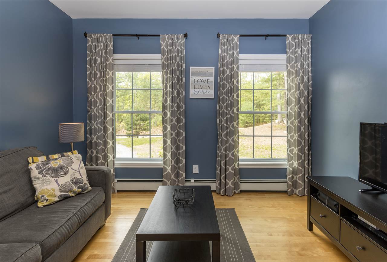 36 Little Pond Road Concord, NH 03301 - Photo 2 of 40