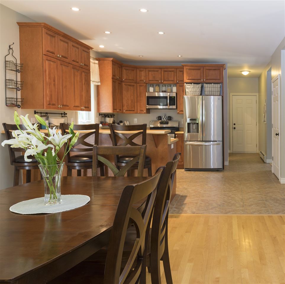 36 Little Pond Road Concord, NH 03301 - Photo 11 of 40