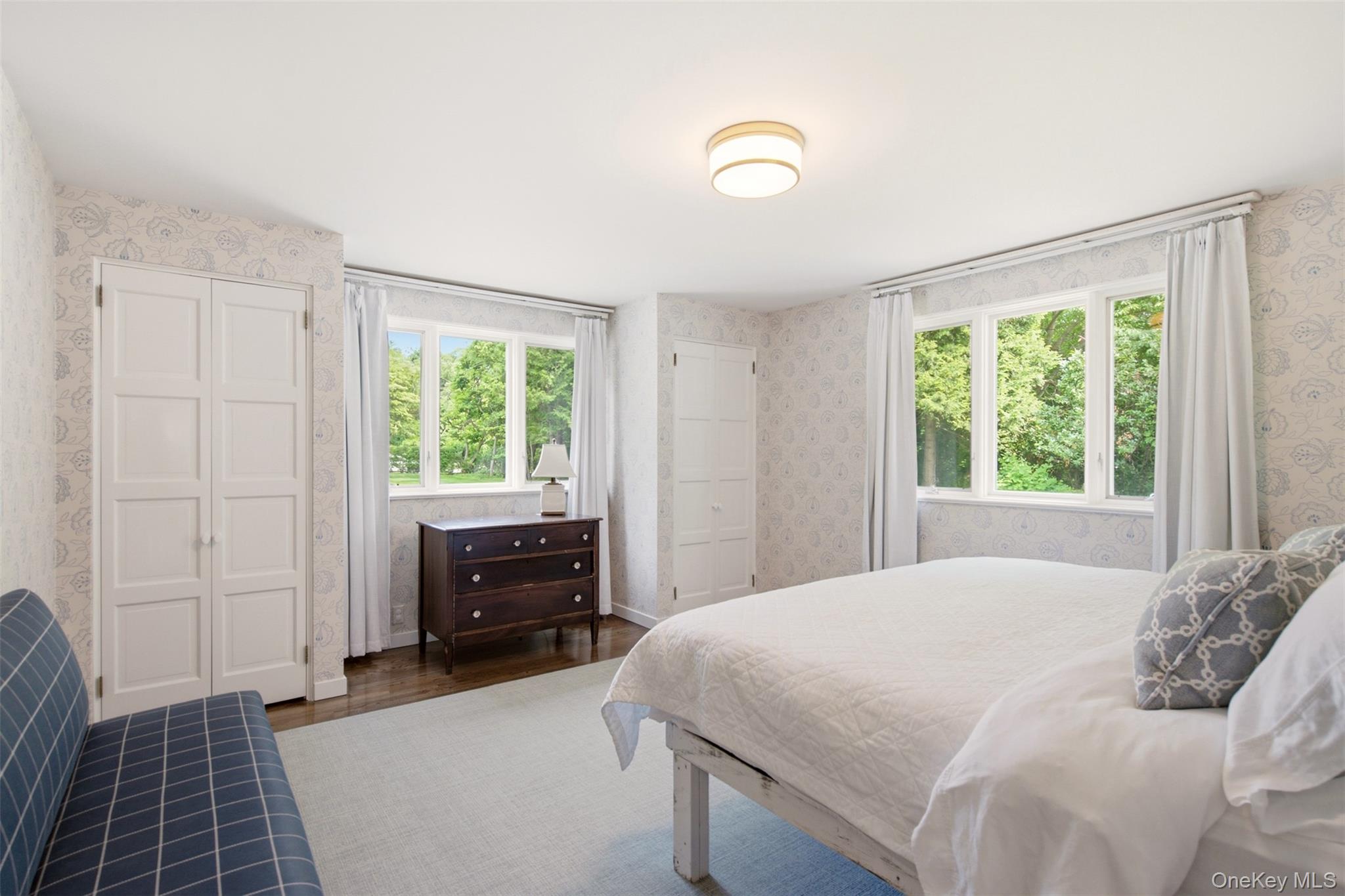 86 White Hill Road Cold Spring Harbor, NY 11724 - Photo 18 of 36