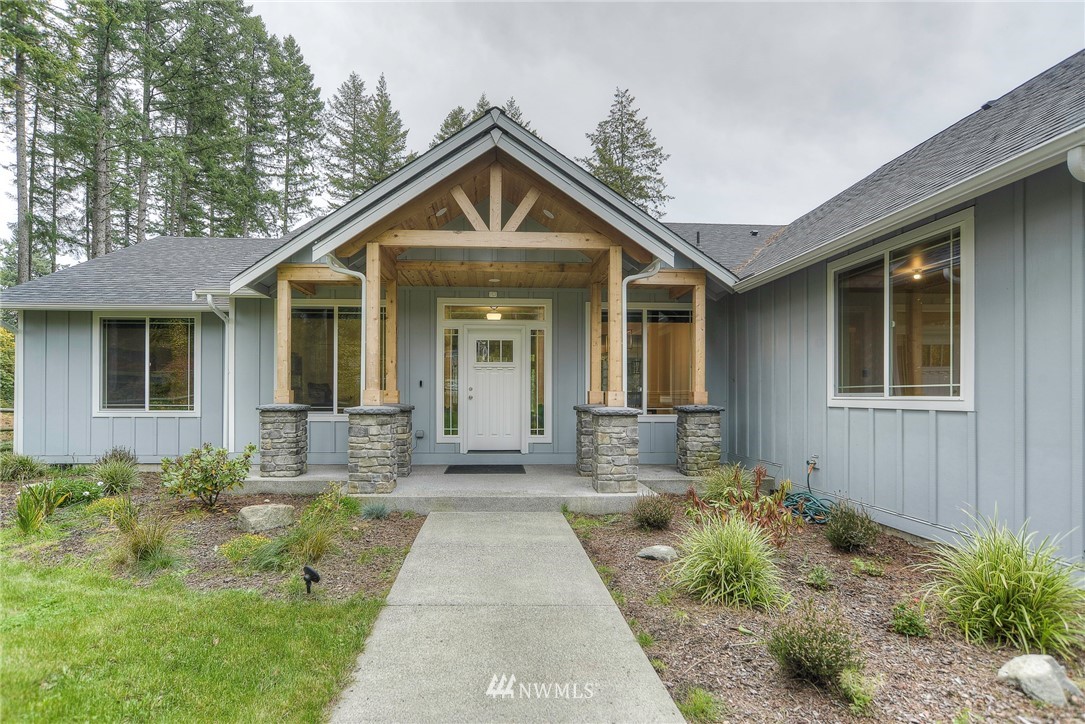 3940 Grove Road Northwest Olympia, WA 98502 - Photo 3 of 26 Gallery Image 3