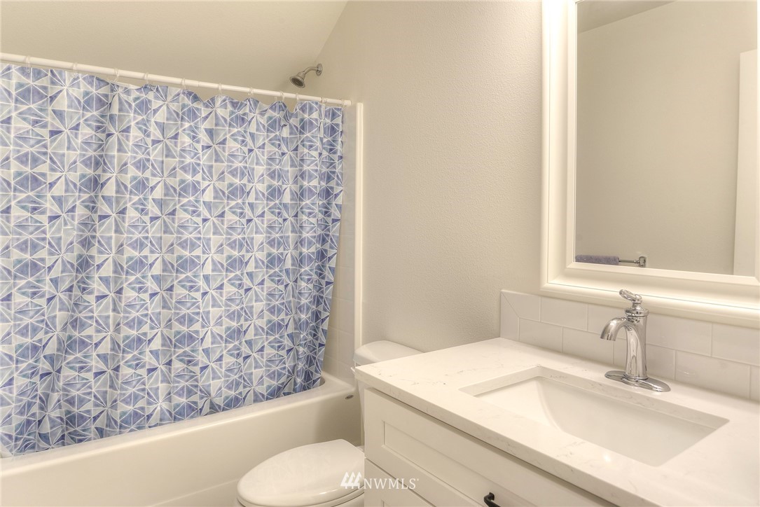 3940 Grove Road Northwest Olympia, WA 98502 - Photo 23 of 26 Gallery Image 23