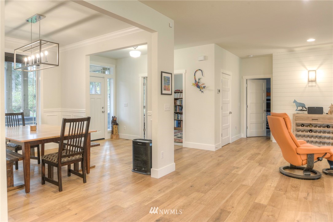 3940 Grove Road Northwest Olympia, WA 98502 - Photo 6 of 26 Gallery Image 6