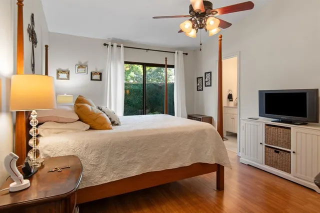 $320,000 | 2116 Cottage Oak Lane, Colleyville, TX 76034