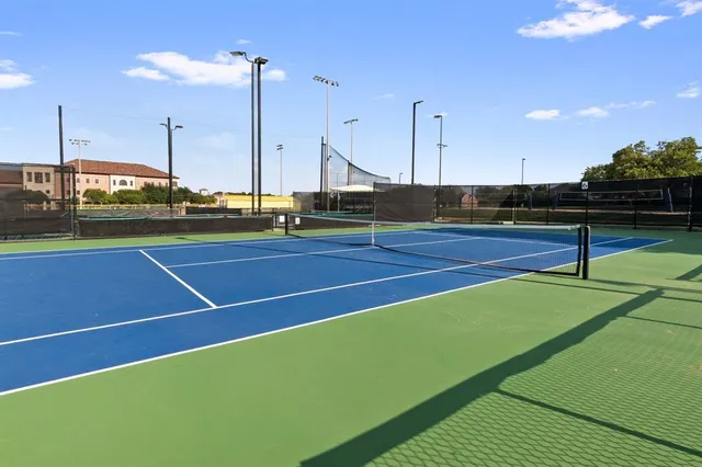 a view of a tennis court