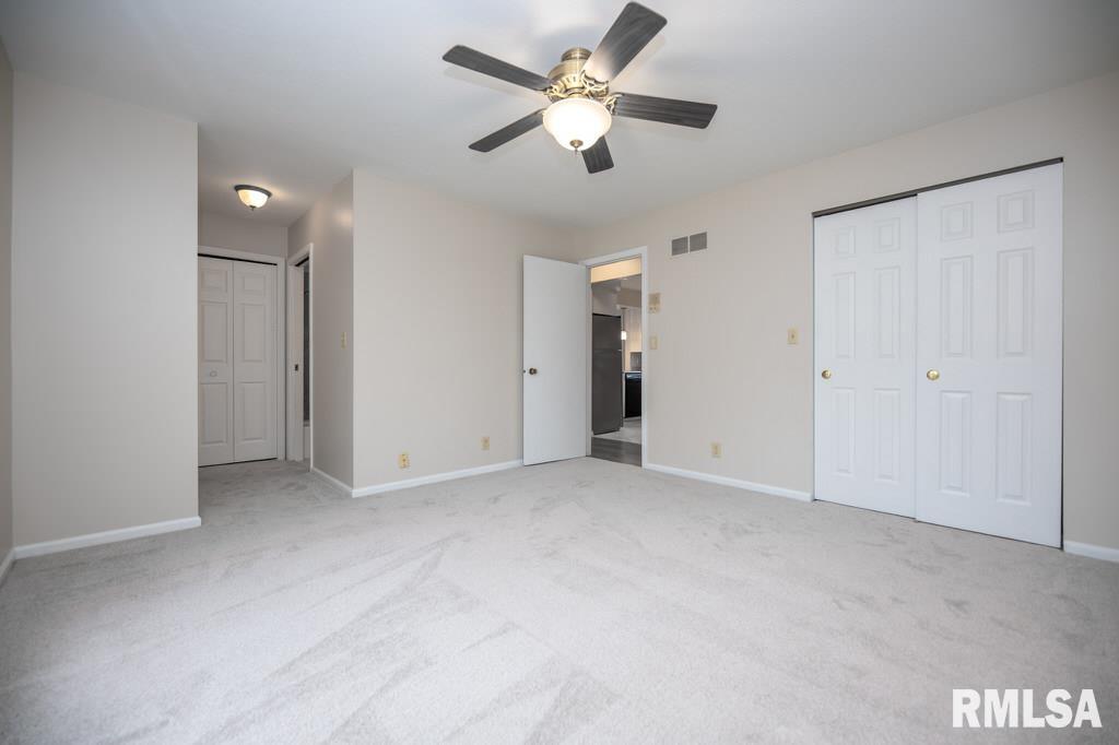 6203 North Post Oak Road Peoria, IL 61615 - Photo 18 of 43