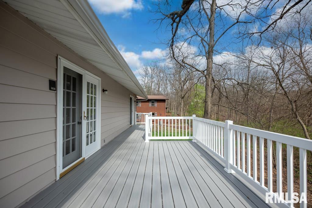 6203 North Post Oak Road Peoria, IL 61615 - Photo 34 of 43