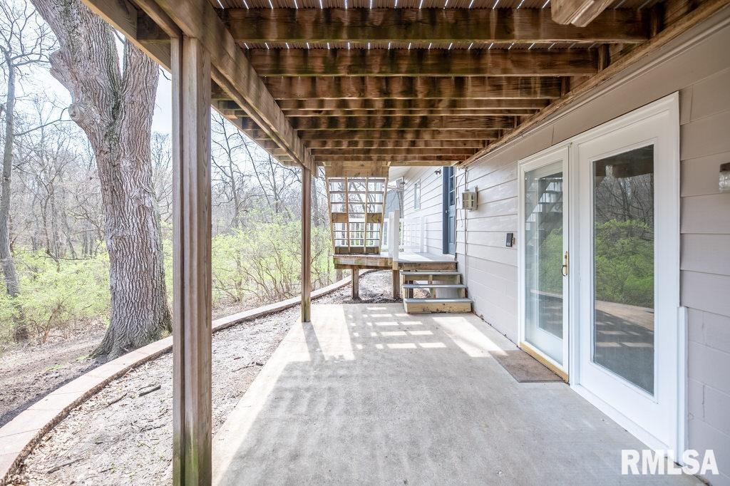 6203 North Post Oak Road Peoria, IL 61615 - Photo 36 of 43