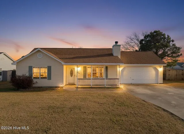 $209,000 | 166 Glenwood Drive, Hubert, NC 28539