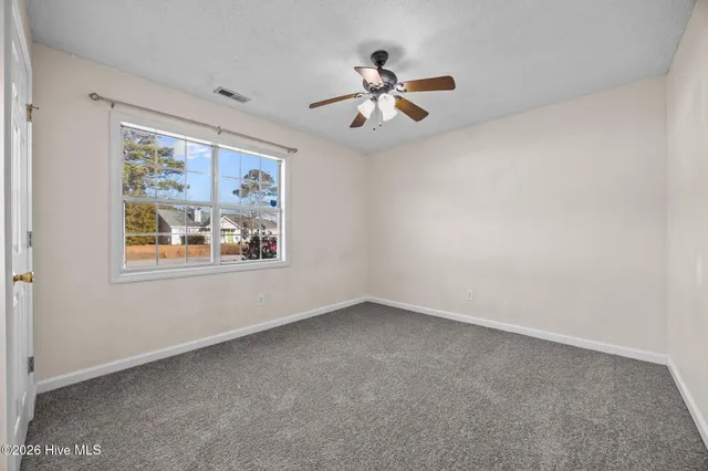 $209,000 | 166 Glenwood Drive, Hubert, NC 28539