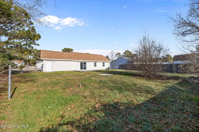 $209,000 | 166 Glenwood Drive, Hubert, NC 28539