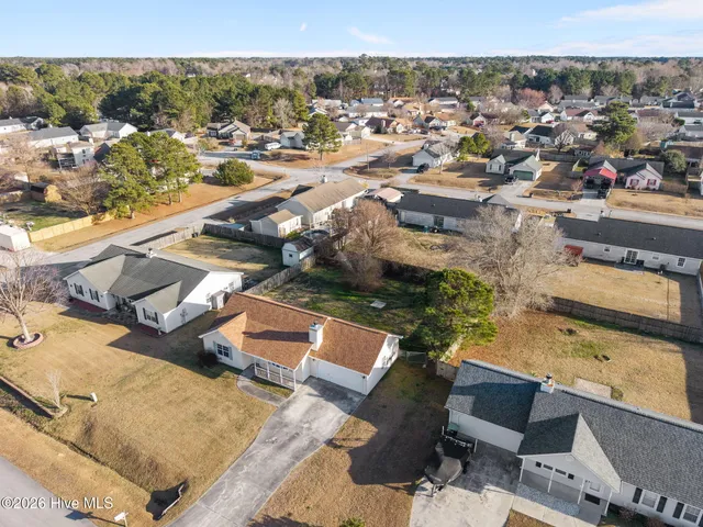 $209,000 | 166 Glenwood Drive, Hubert, NC 28539