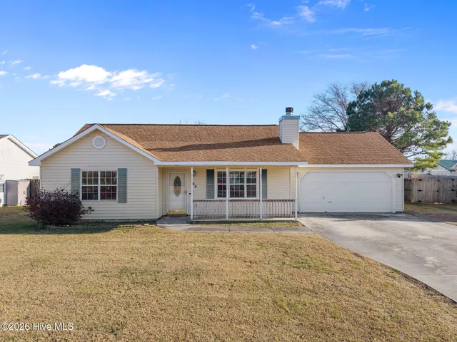 $209,000 | 166 Glenwood Drive, Hubert, NC 28539