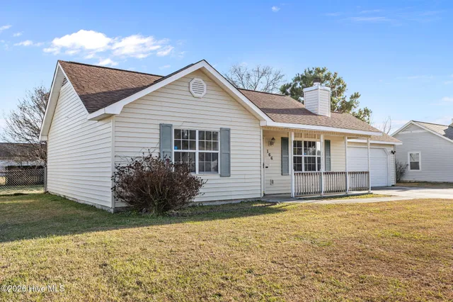 $209,000 | 166 Glenwood Drive, Hubert, NC 28539