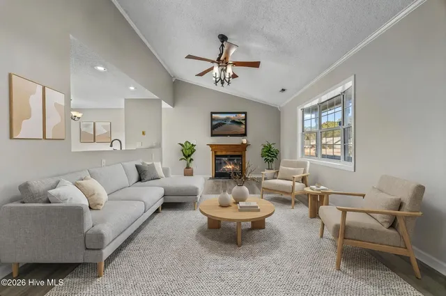 $209,000 | 166 Glenwood Drive, Hubert, NC 28539