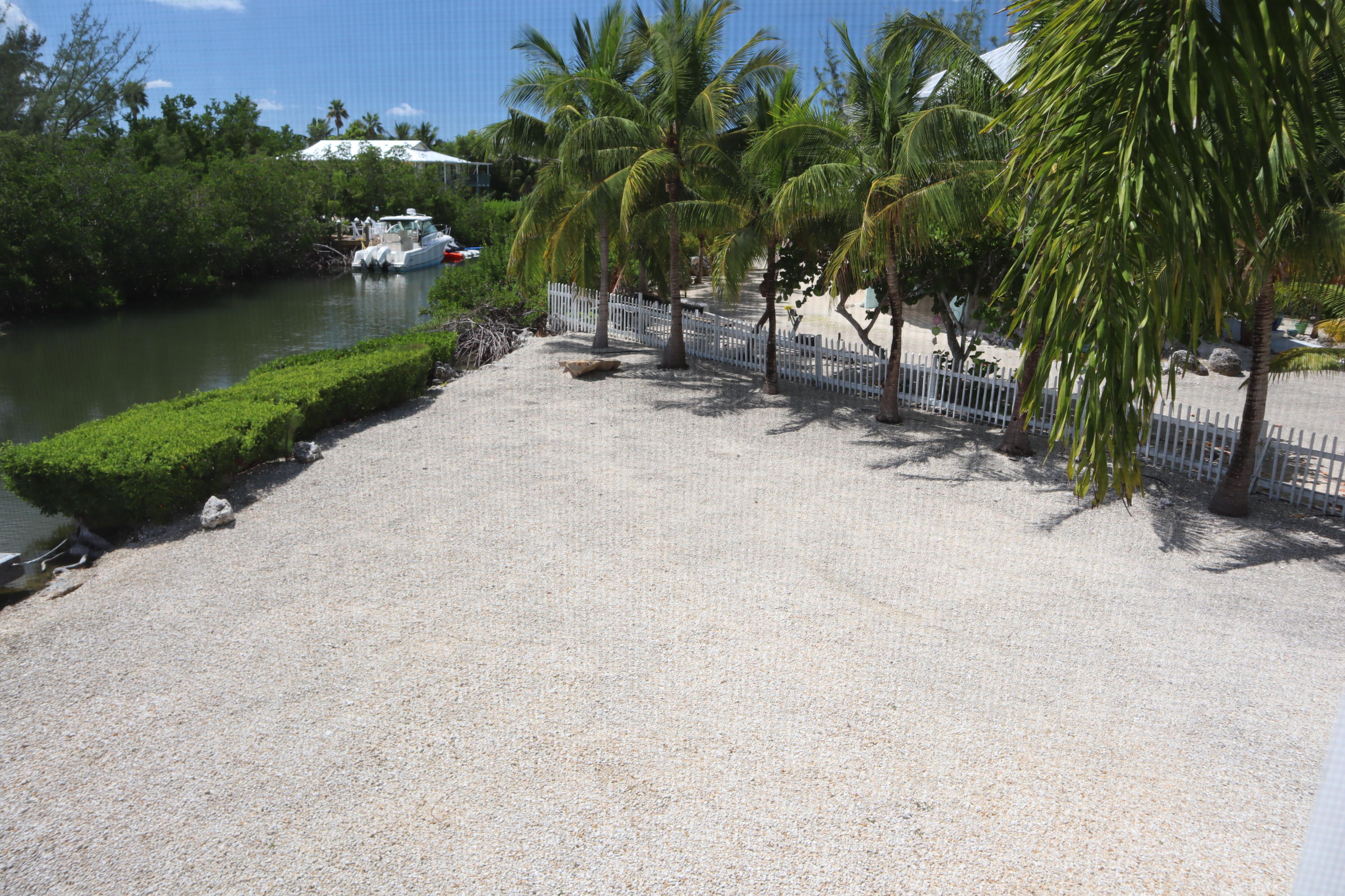 18 Bounty Lane Key Largo, FL 33037 - Photo 17 of 27 IMG_1098
