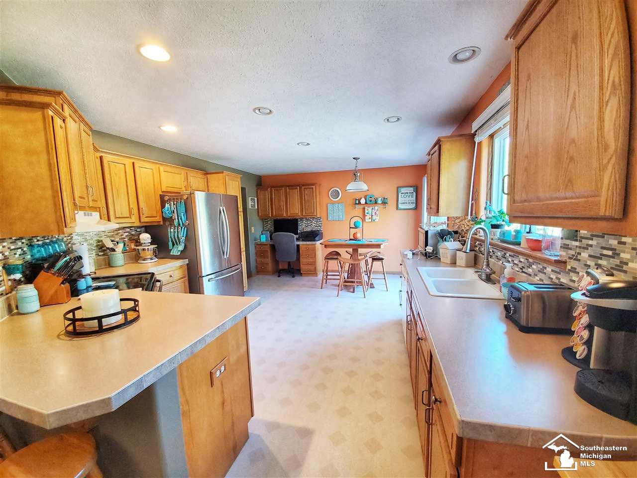 463 Nadeau Road Monroe, MI 48162 - Photo 13 of 31