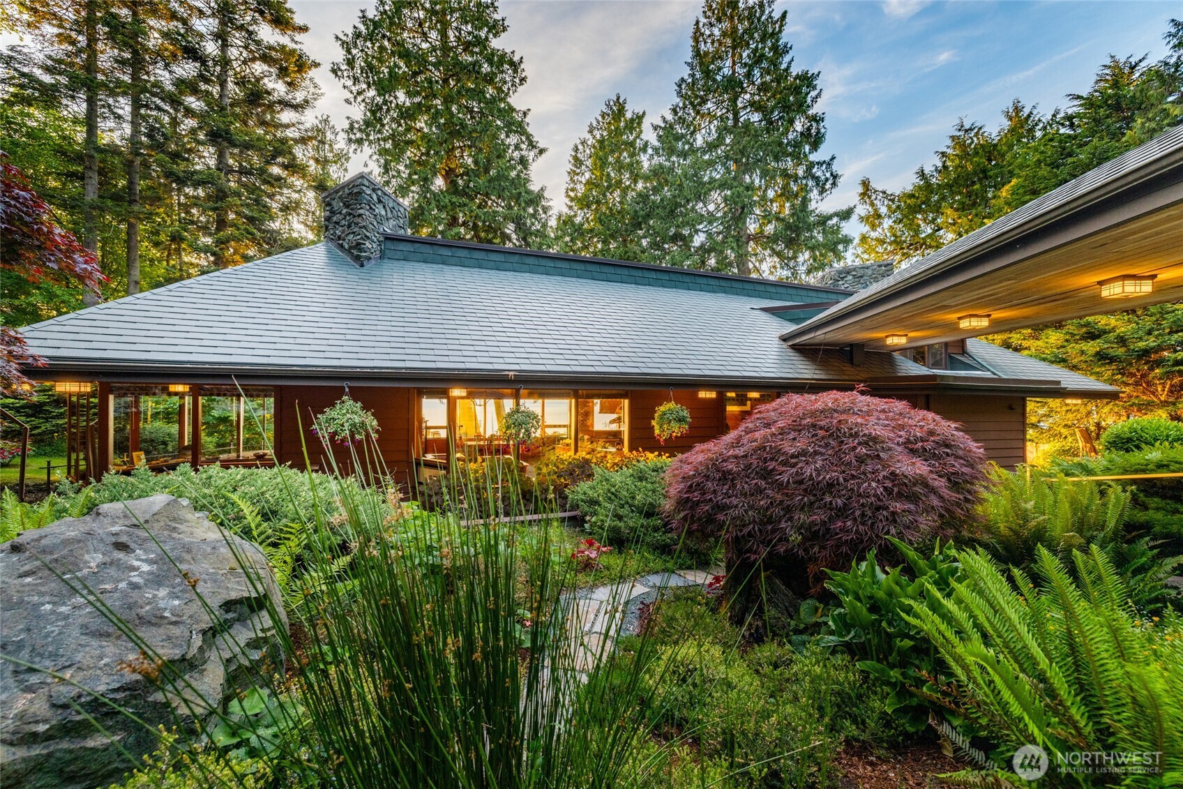 3559 Biz Point Road Anacortes, WA 98221 - Photo 2 of 40