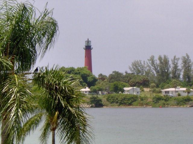 851 Saturn Street, Unit D Jupiter, FL 33477 - Photo 33 of 60