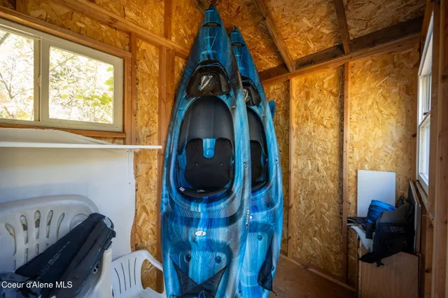 $399,999 | 1402 Mirror Lake Road, Sagle, ID 83860