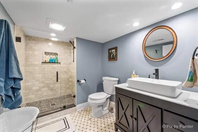 $1,425,000 | 2655 Crestwood Lane, Riverwoods, IL 60015