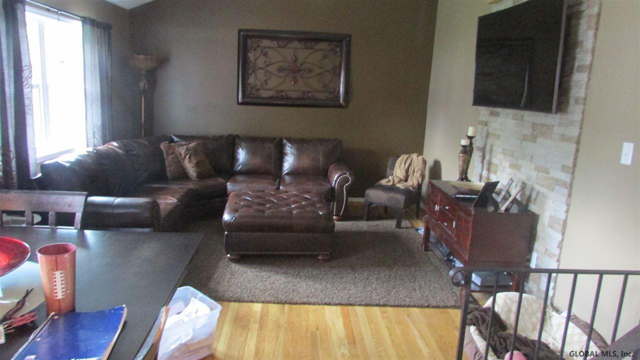 37 Hunting Road Colonie, NY 12205 - Photo 4 of 16 Photo 4