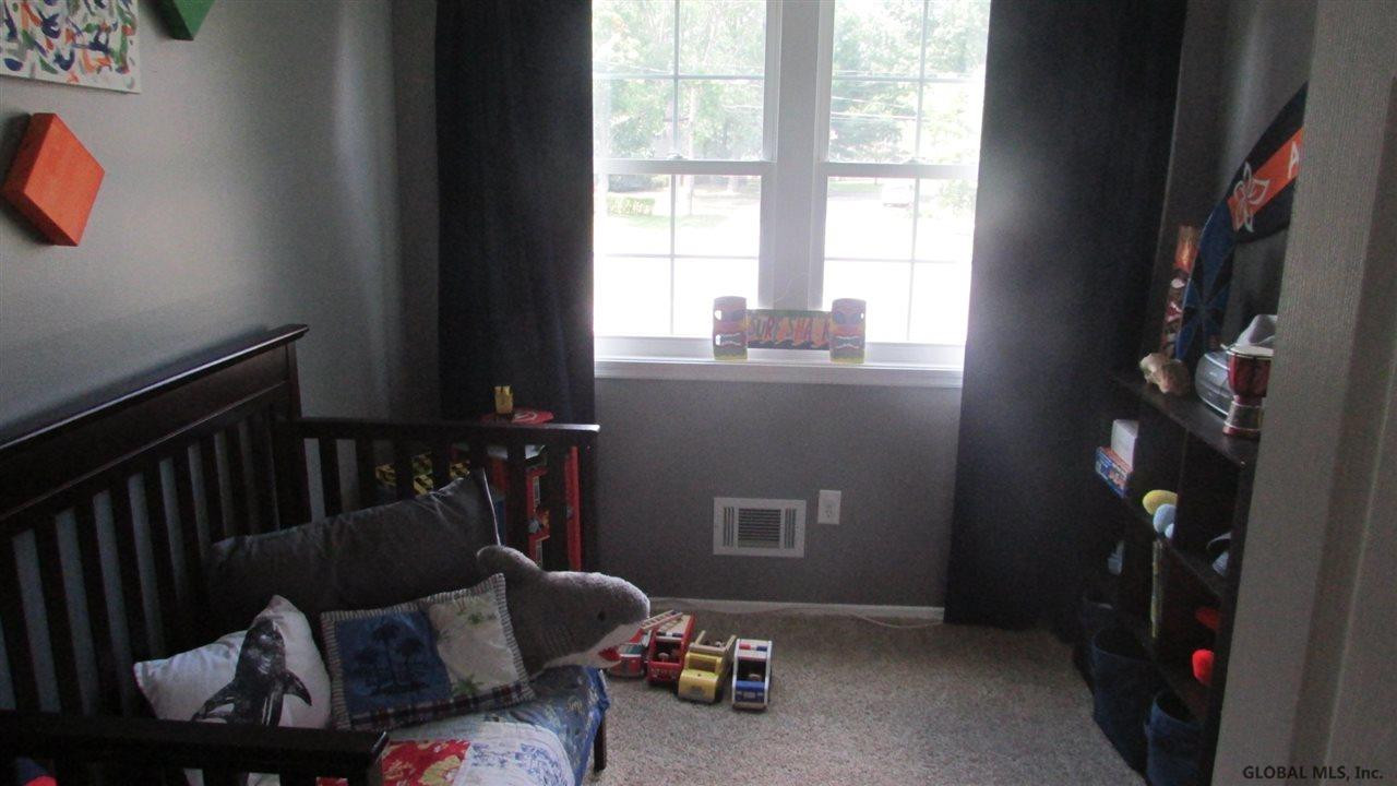 37 Hunting Road Colonie, NY 12205 - Photo 8 of 16 Photo 8