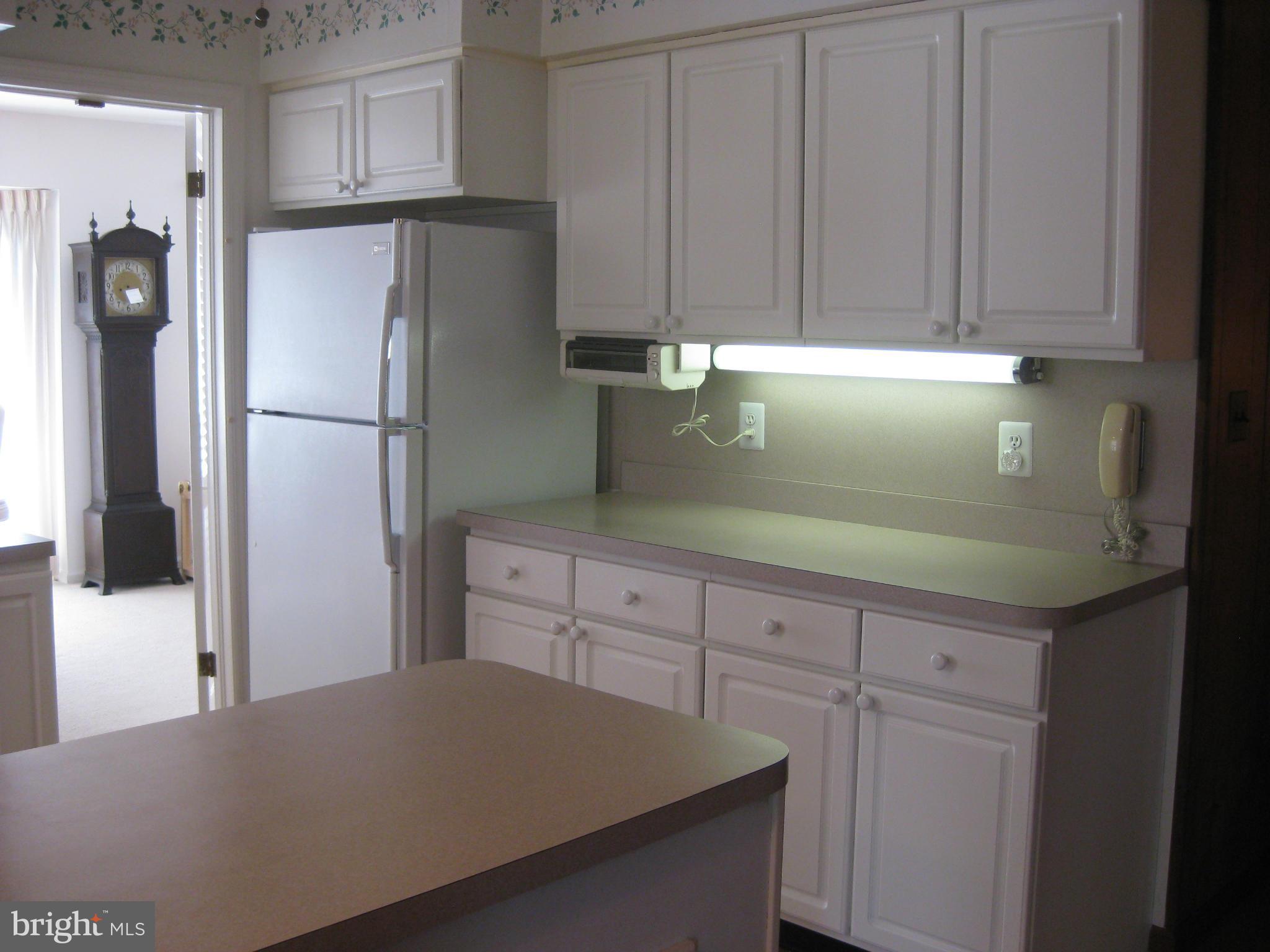 1002 Timber Trail Road Baltimore, MD 21286 - Photo 13 of 30 Kitchen