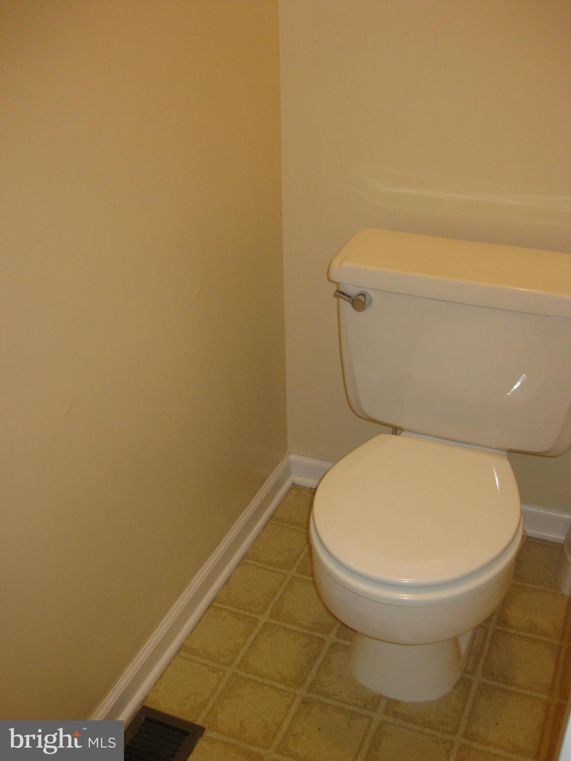 1002 Timber Trail Road Baltimore, MD 21286 - Photo 15 of 30 First Floor Powder Room