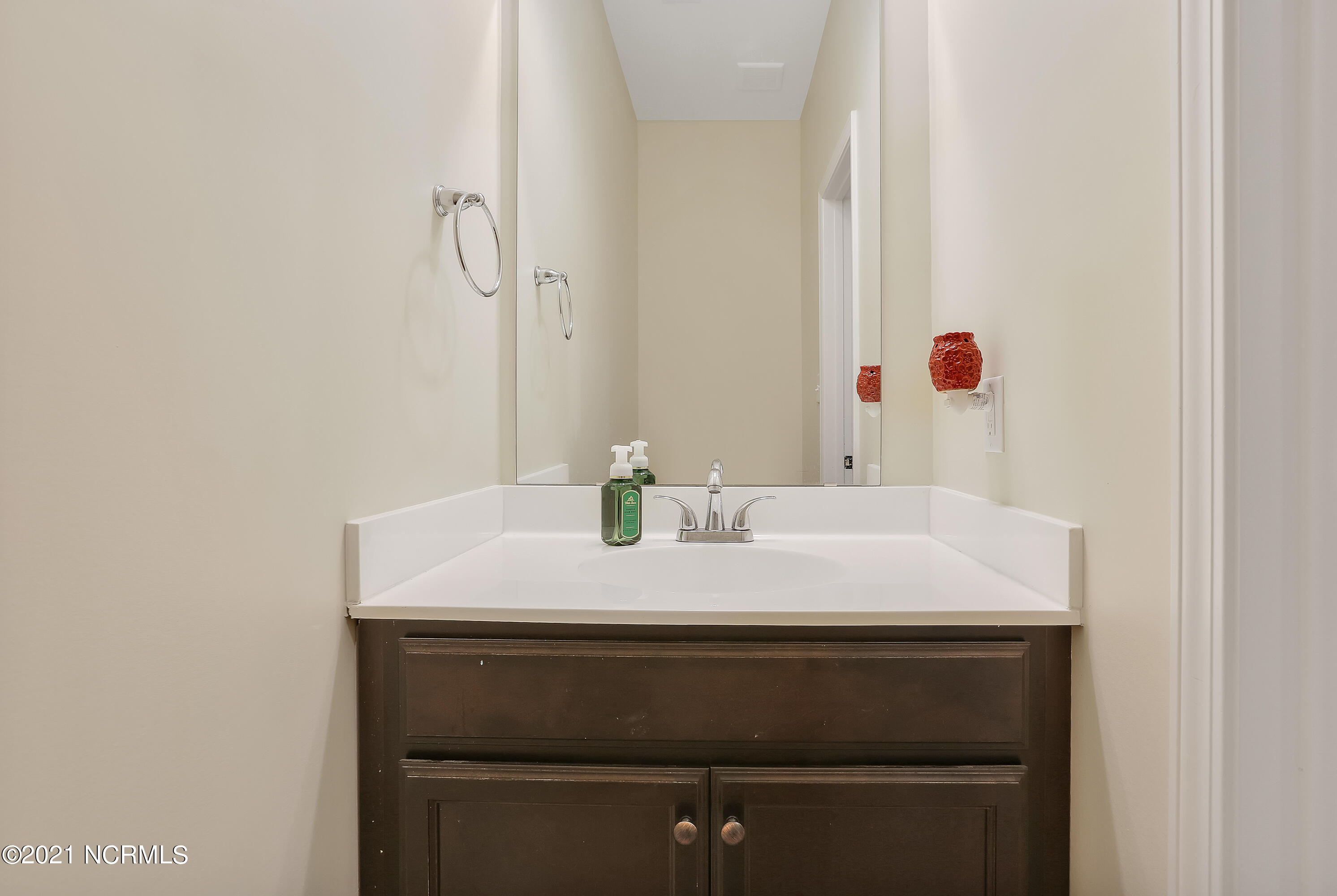307 Windward Landing Holly Ridge, NC 28445 - Photo 18 of 34 307WindwardLanding-18