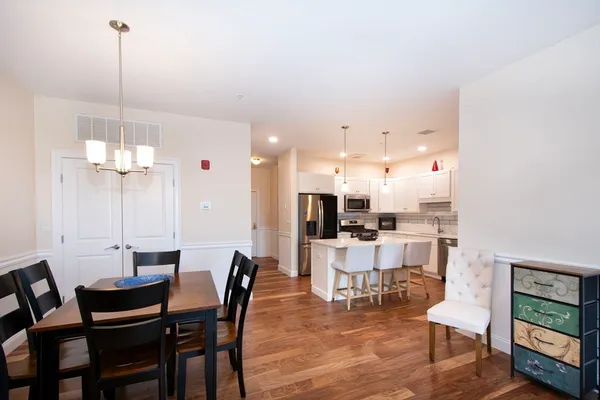 $580,000 | 45 Plaza Way, Unit 406, Plymouth, MA 02360