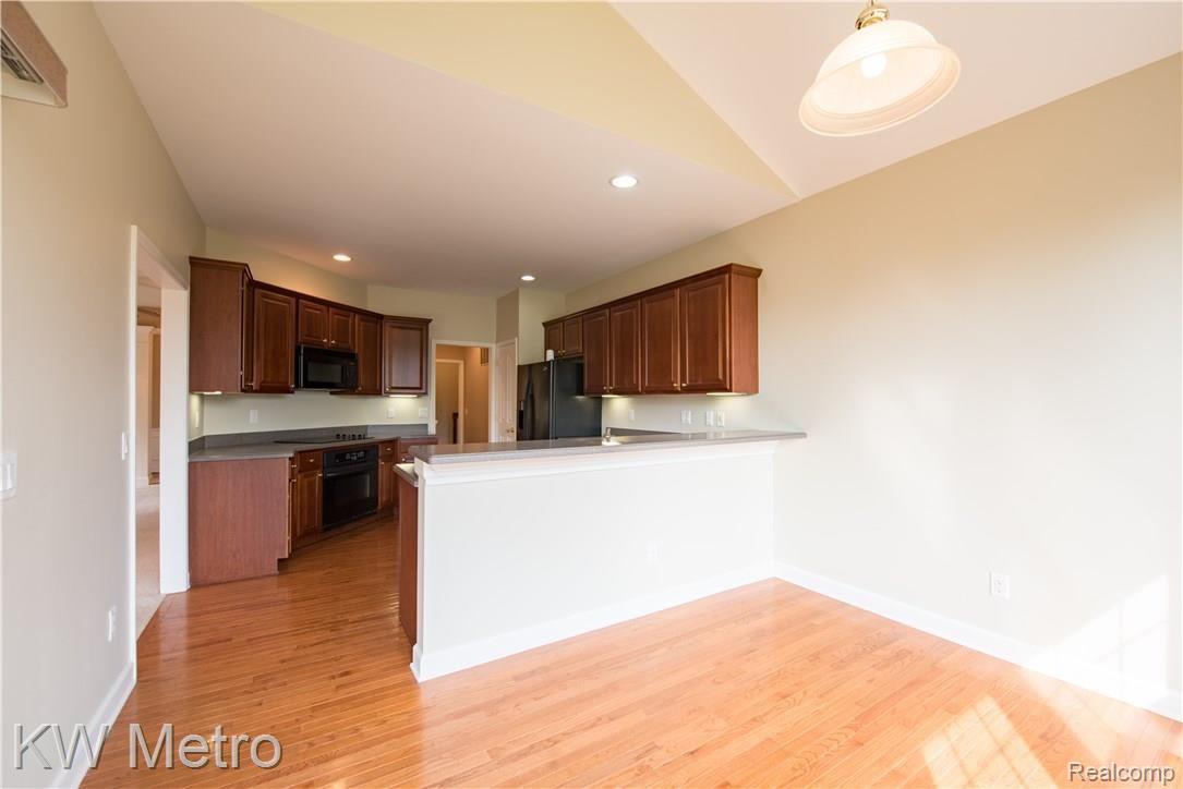 5119 Belmonte Drive Rochester, MI 48306 - Photo 24 of 55 Belmote-24.jpg
