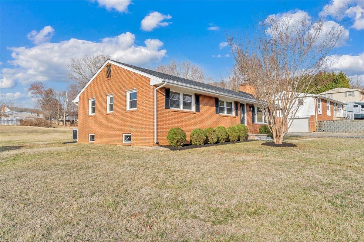 37 Springview Court Troutville, VA 24175 - Photo 45 of 49 51-MIB03633