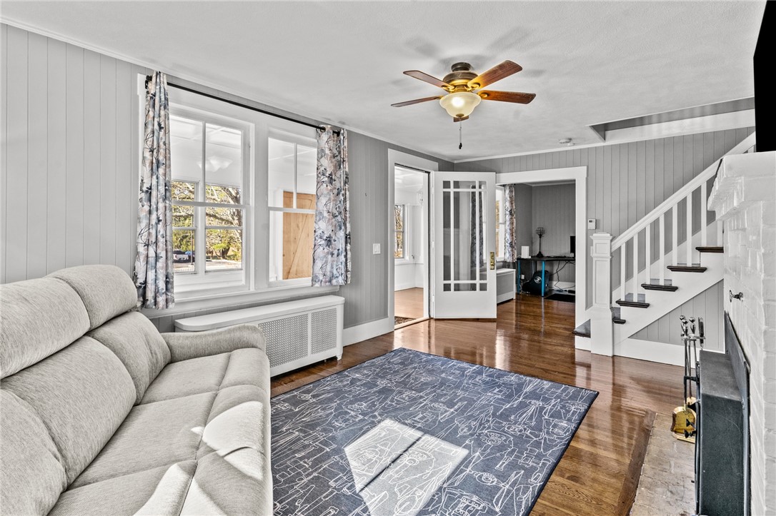 1304 Chopmist Hill Road Scituate, RI 02857 - Photo 10 of 36