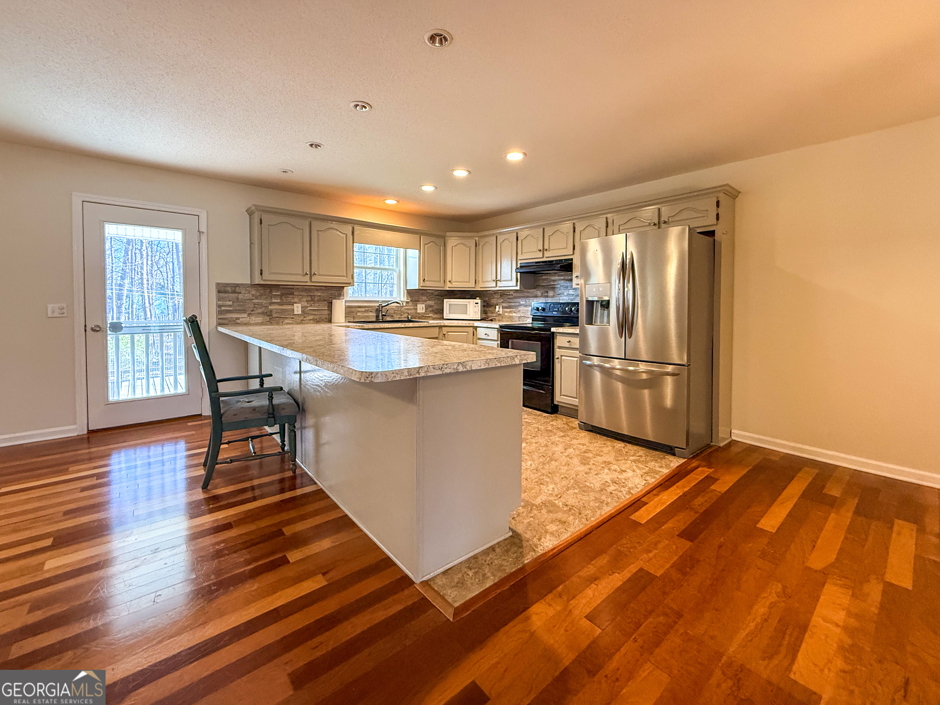 160 Heather Way Cleveland, GA 30528 - Photo 11 of 48