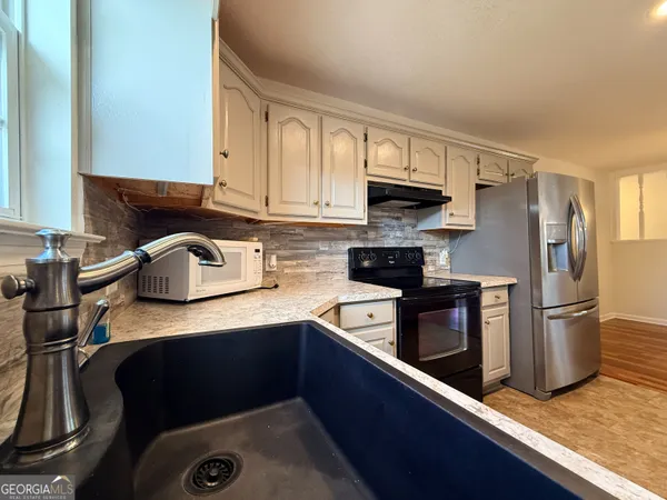 $319,900 | 160 Heather Way, Cleveland, GA 30528