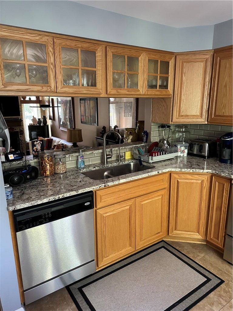 132 Adams Street Rochester, NY 14608 - Photo 7 of 26