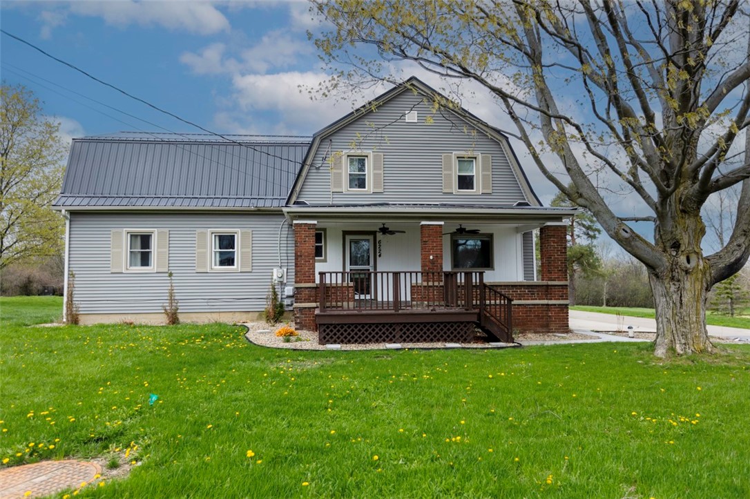 6224 Versailles Plank Road Hamburg, NY 14085 - Photo 2 of 47