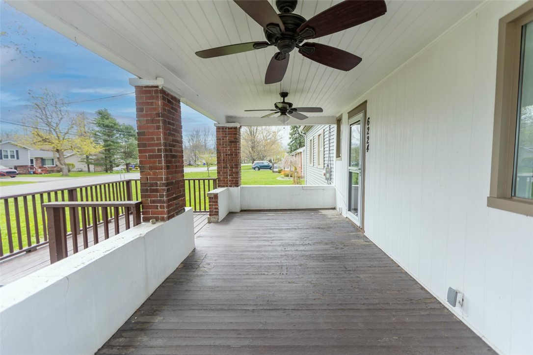 6224 Versailles Plank Road Hamburg, NY 14085 - Photo 4 of 47