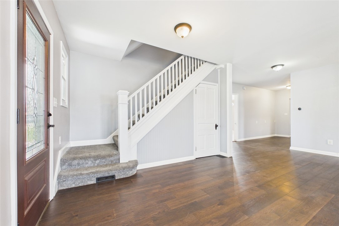 6224 Versailles Plank Road Hamburg, NY 14085 - Photo 5 of 47